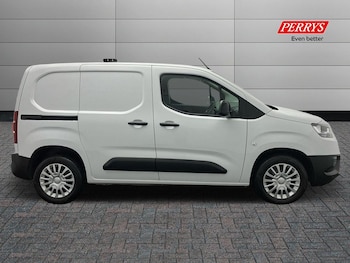 Used Toyota ProAce 2023 for sale - 76035472: Photo