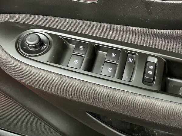 Used Vauxhall Mokka 2015 for sale - 76243670: Photo 21