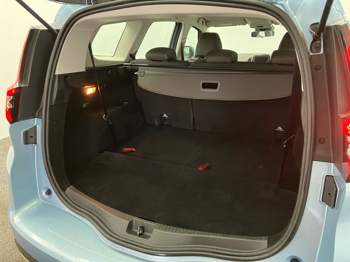 Used Renault Grand Scenic 2018 for sale - 76219992: Photo 21