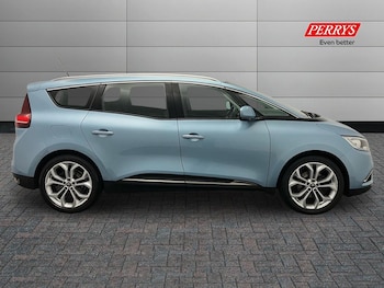 Used Renault Grand Scenic 2018 for sale - 76219992: Photo 3