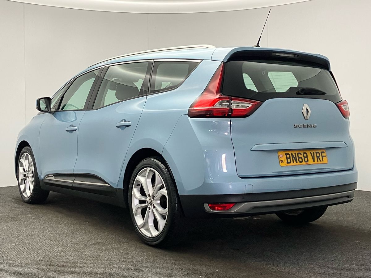 Used Renault Grand Scenic 2018 for sale - 76219992: Photo 46