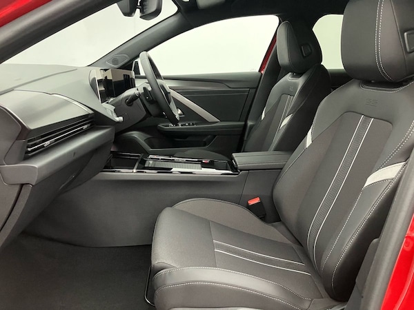 Used Vauxhall Astra 2025 for sale - 76128234: Photo 31