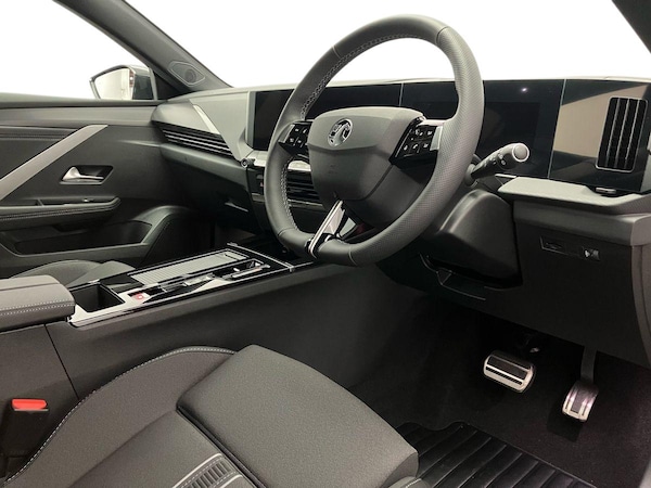 Used Vauxhall Astra 2025 for sale - 76128234: Photo 9