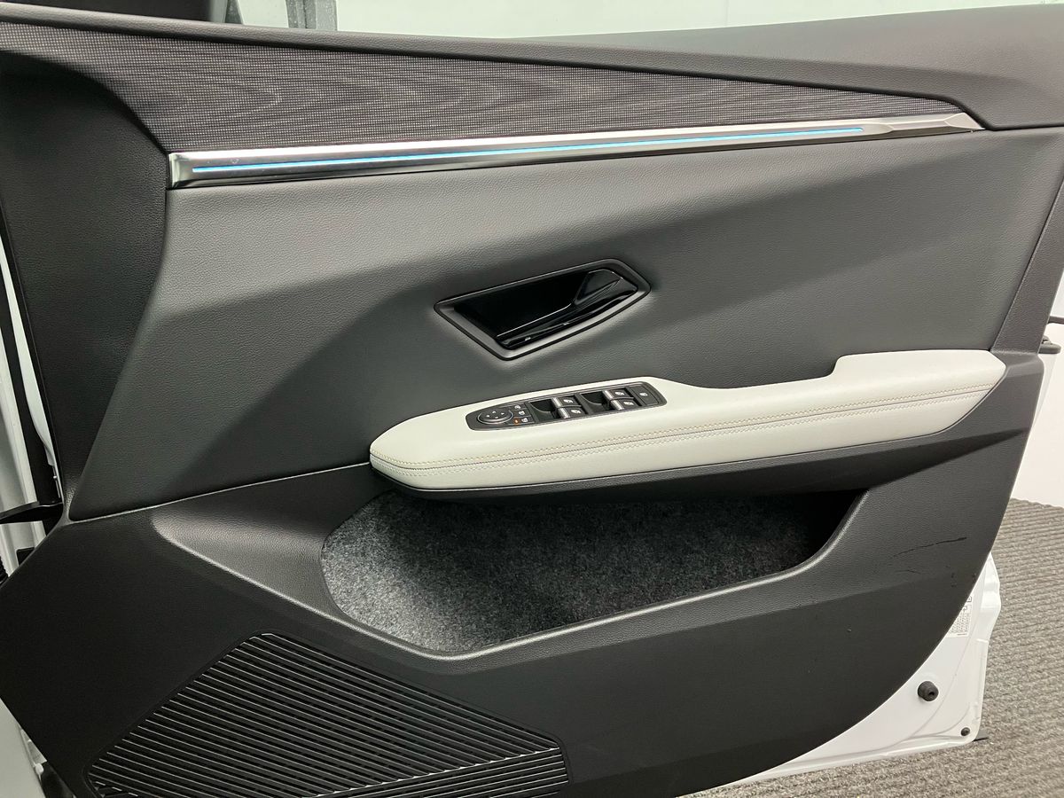 Used Renault Scenic E-Tech 2024 for sale - 77340856: Photo 31