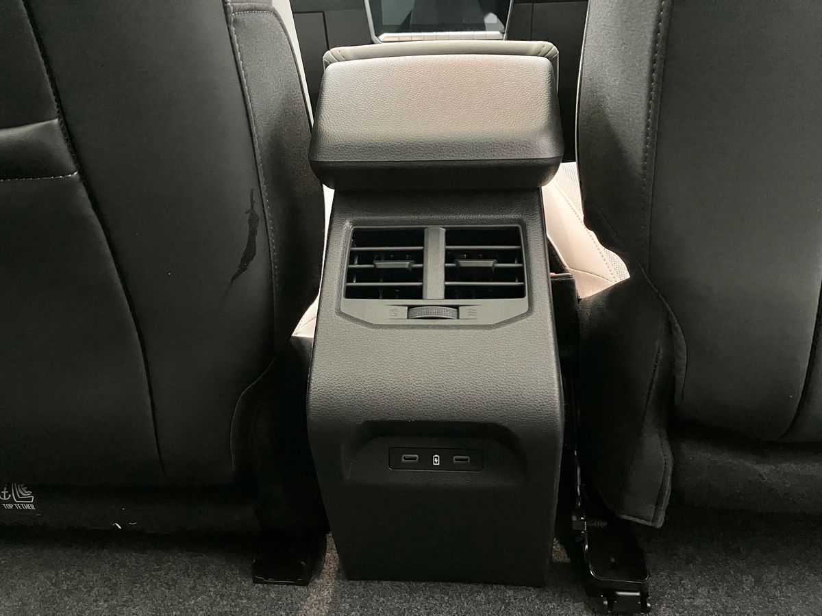 Used Renault Scenic E-Tech 2024 for sale - 77340856: Photo 34