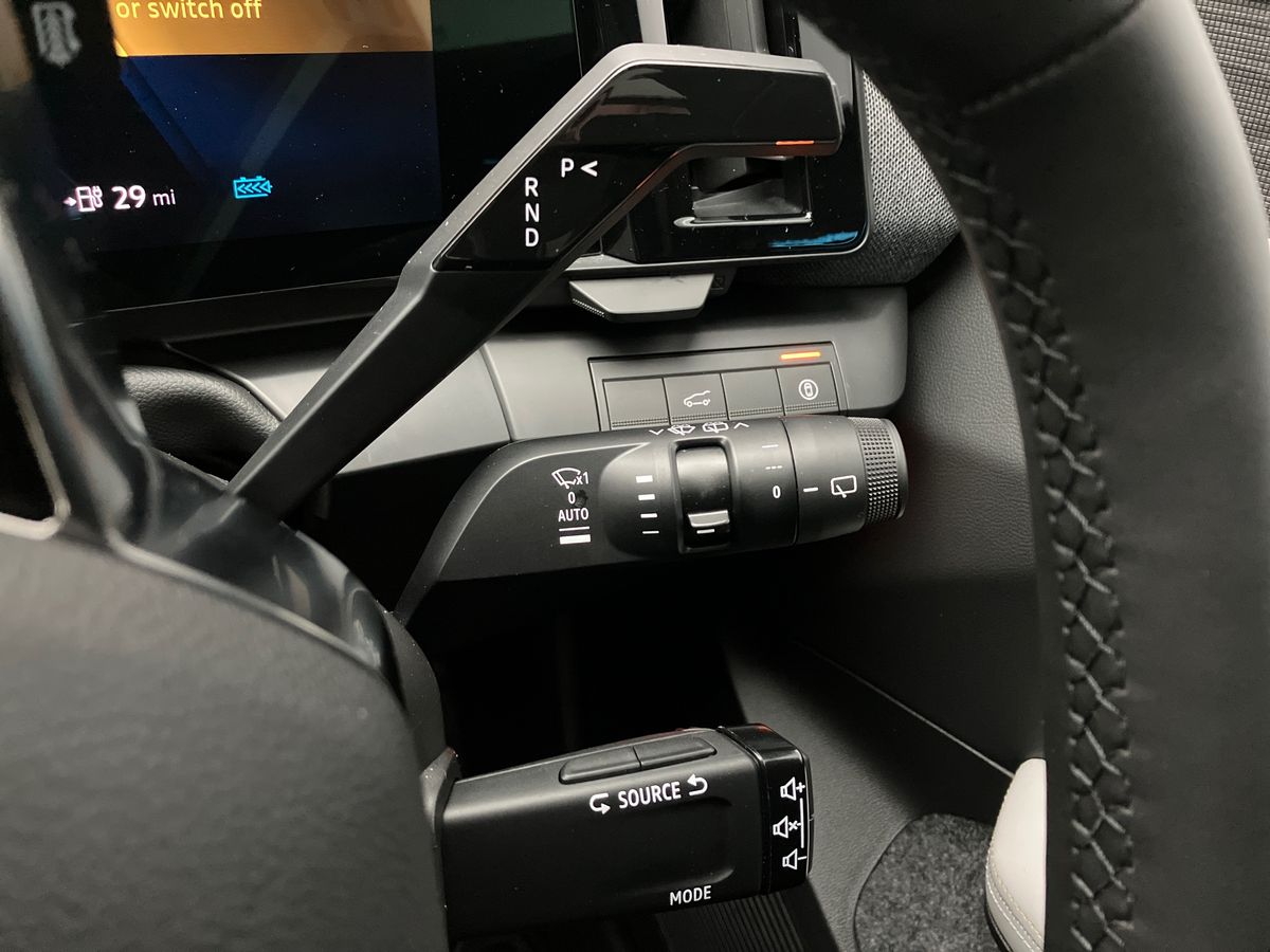 Used Renault Scenic E-Tech 2024 for sale - 77340856: Photo 35