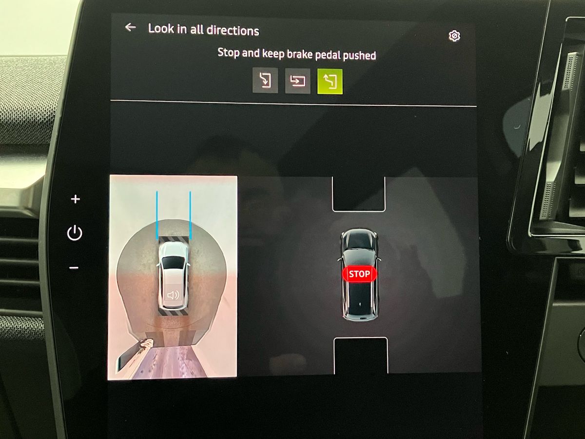 Used Renault Scenic E-Tech 2024 for sale - 77340856: Photo 45