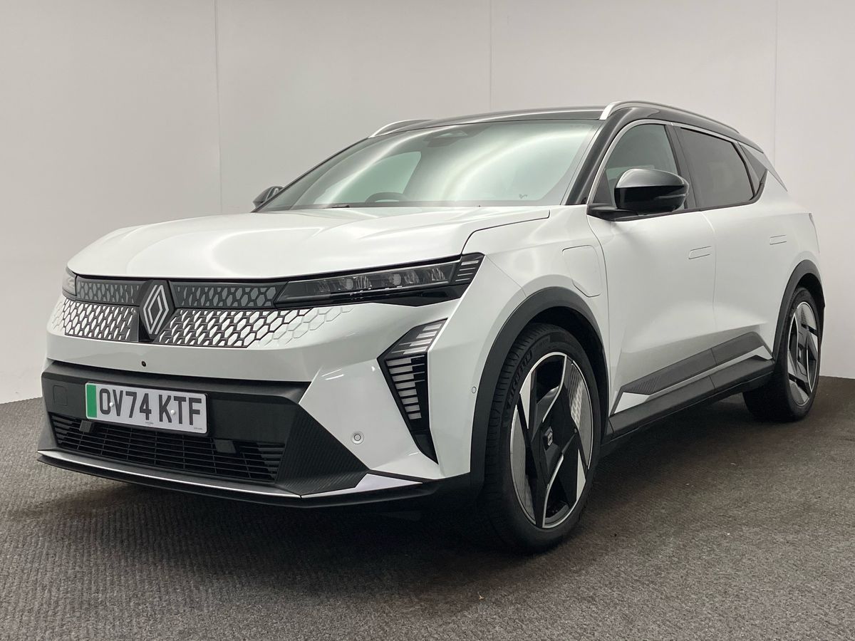 Used Renault Scenic E-Tech 2024 for sale - 77340856: Photo 53