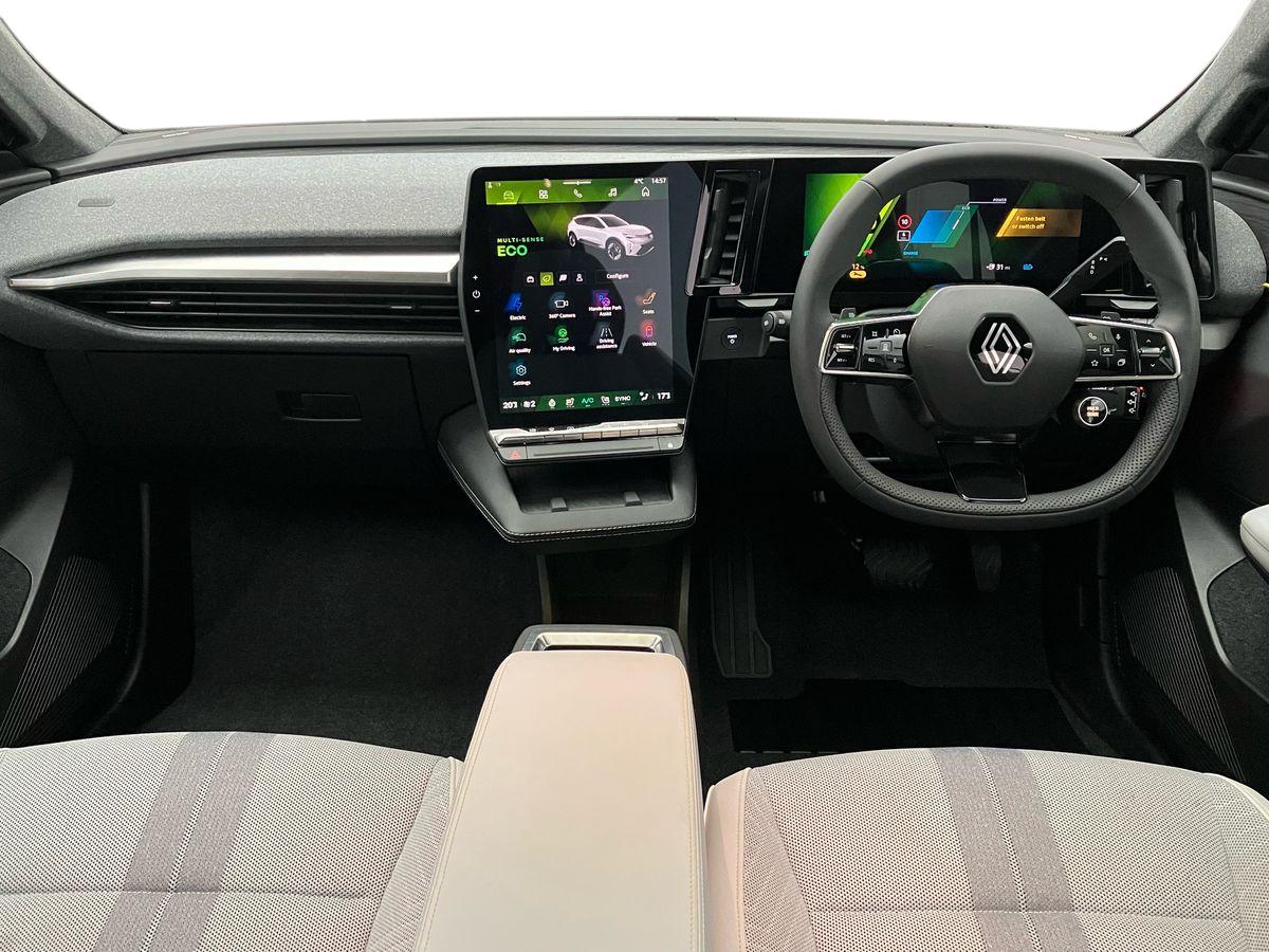 Used Renault Scenic E-Tech 2024 for sale - 77340856: Photo 9