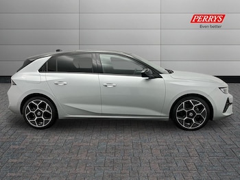 Used Vauxhall Astra 2025 for sale - 76462331: Photo