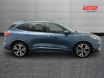 Used Ford Kuga 2022 for sale - 77012076: Photo