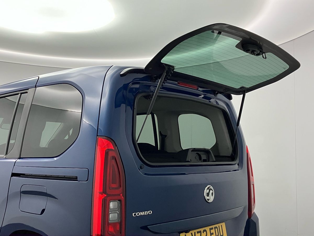 Used Vauxhall Combo Life 2022 for sale - 76807856: Photo 25