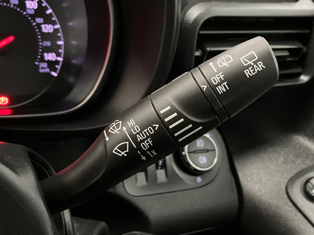 Used Vauxhall Combo Life 2022 for sale - 76807856: Photo 36