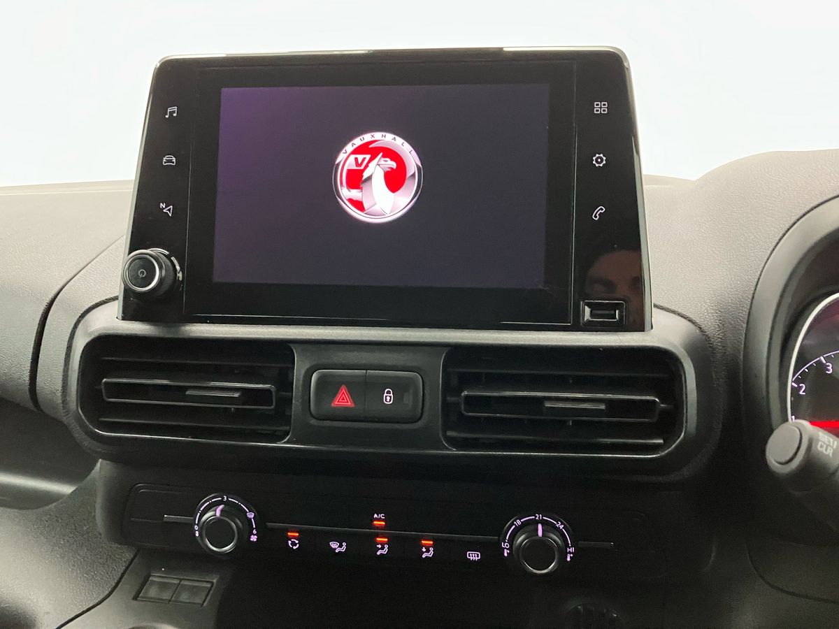 Used Vauxhall Combo Life 2022 for sale - 76807856: Photo 37