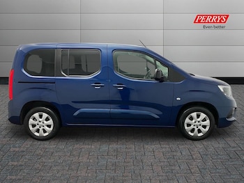 Used Vauxhall Combo Life 2022 for sale - 76807856: Photo