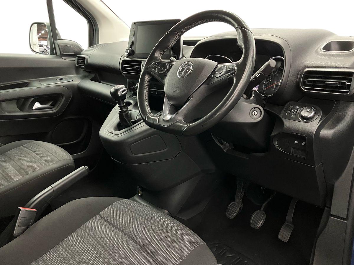 Used Vauxhall Combo Life 2022 for sale - 76807856: Photo 9