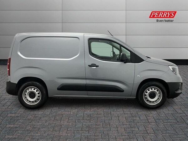 Used Vauxhall Combo 2022 for sale - 74925785: Photo 3