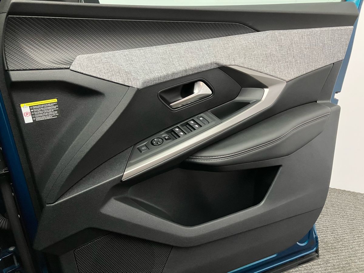 Used Peugeot 3008 2024 for sale - 77094270: Photo 30