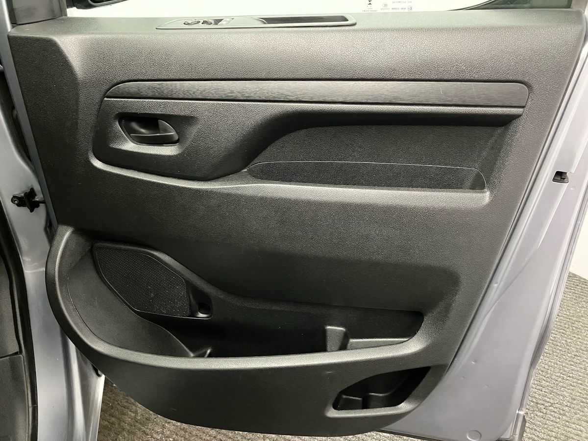 Used Peugeot Expert 2023 for sale - 76035249: Photo 33