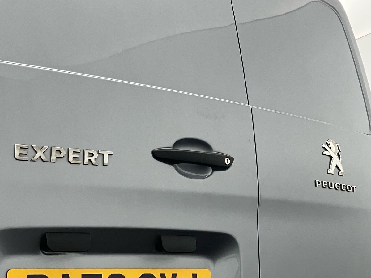 Used Peugeot Expert 2023 for sale - 76035249: Photo 46