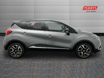 Used Renault Captur 2017 for sale - 76249566: Photo