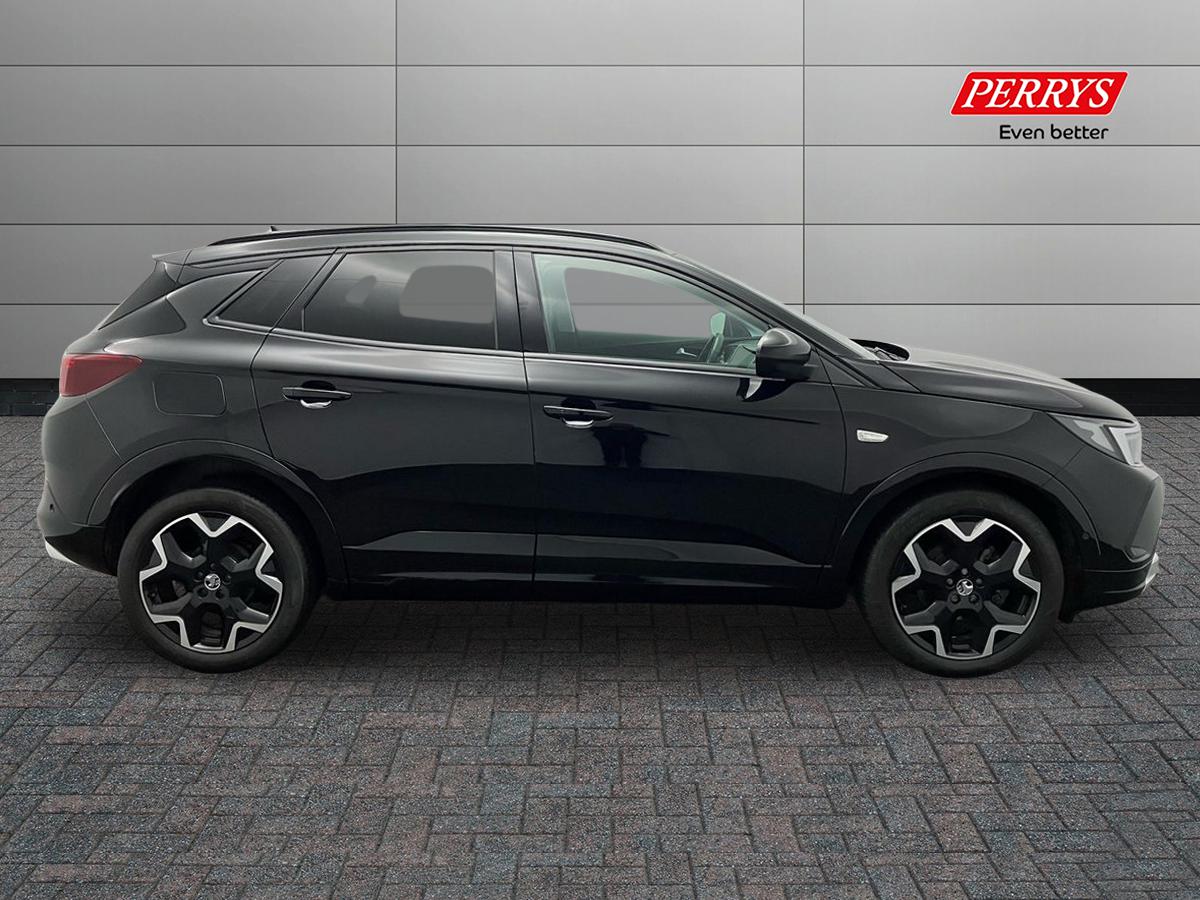 Used Vauxhall Grandland 2022 for sale - 76565886: Photo 3