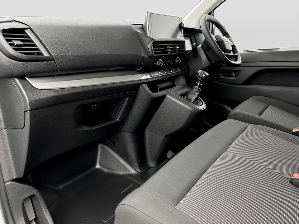 Used Vauxhall Vivaro 2026 for sale - 77432128: Photo 17