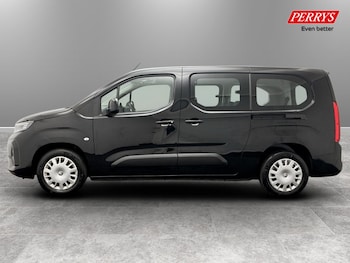 Used Vauxhall Combo Life 2024 for sale - 77789820: Photo