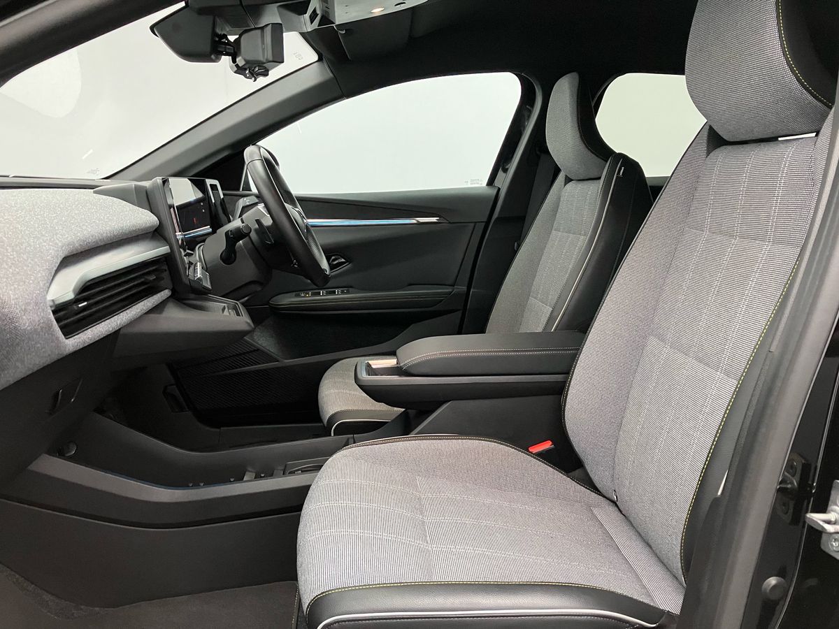 Used Renault Megane E Tech 2024 for sale - 77012073: Photo 27