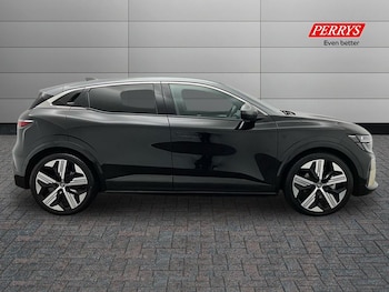 Used Renault Megane E Tech 2024 for sale - 77012073: Photo