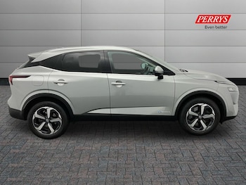 Used Nissan Qashqai 2022 for sale - 77058521: Photo