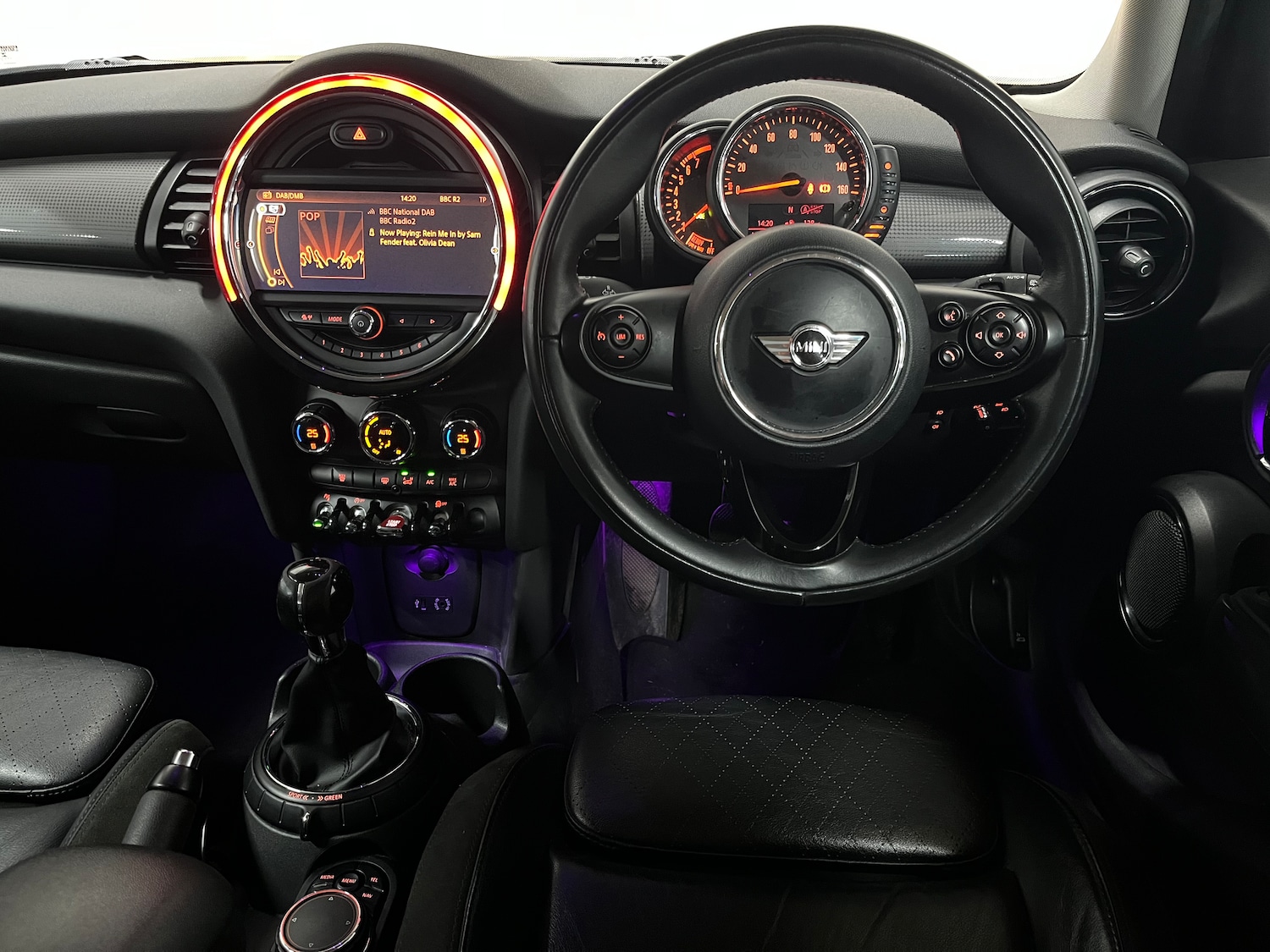 Used MINI Hatch 2015 for sale - 77350657: Photo 5