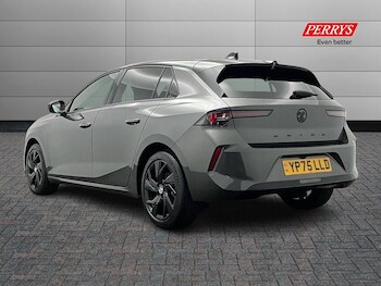 Used Vauxhall Astra 2025 for sale - 76128232: Photo
