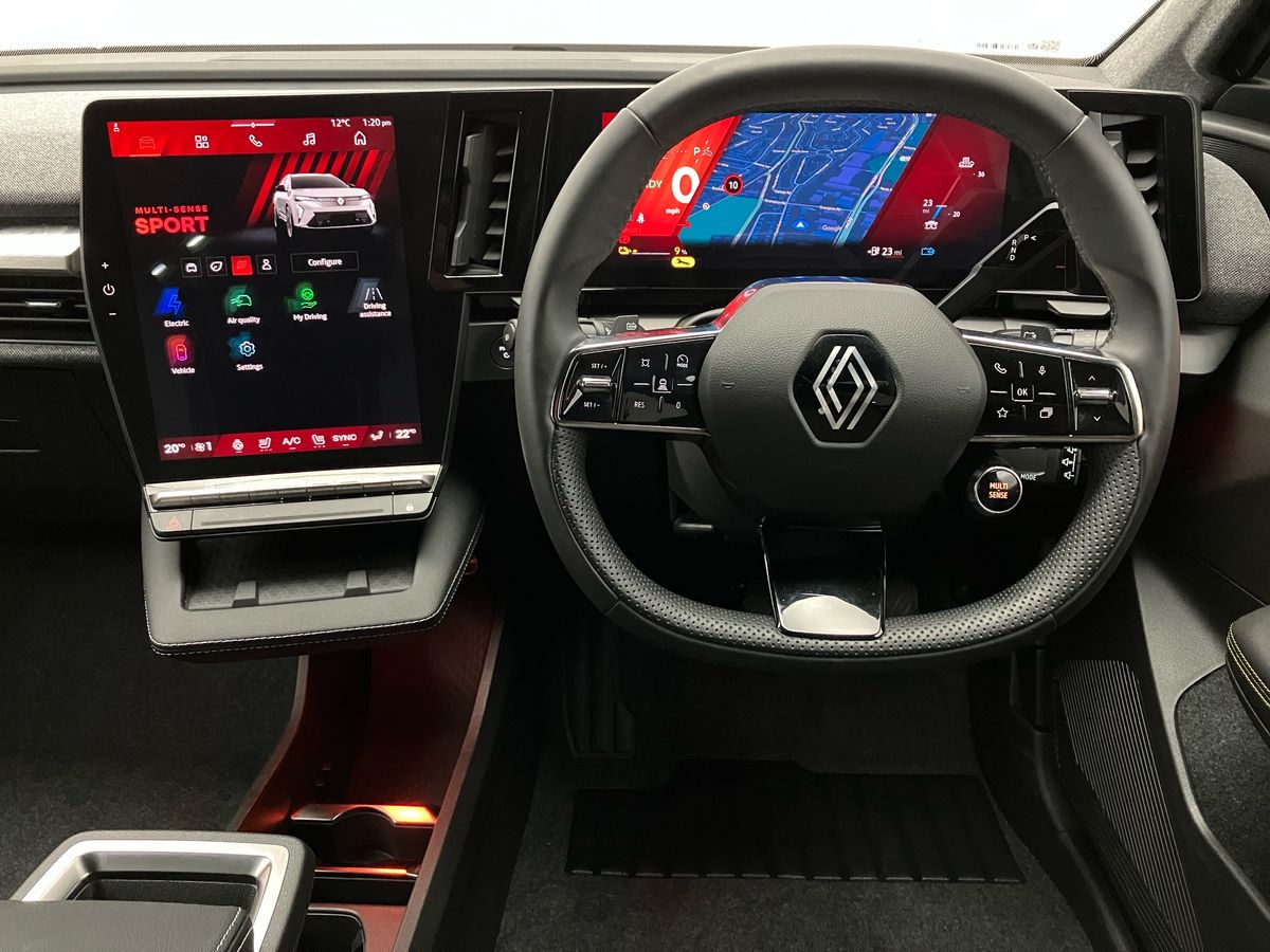 Used Renault Scenic E-Tech 2024 for sale - 76845593: Photo 15