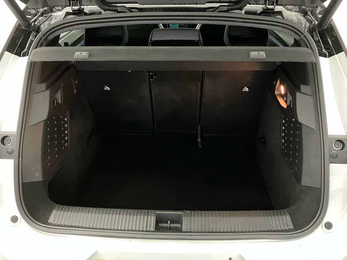 Used Renault Scenic E-Tech 2024 for sale - 76845593: Photo 20