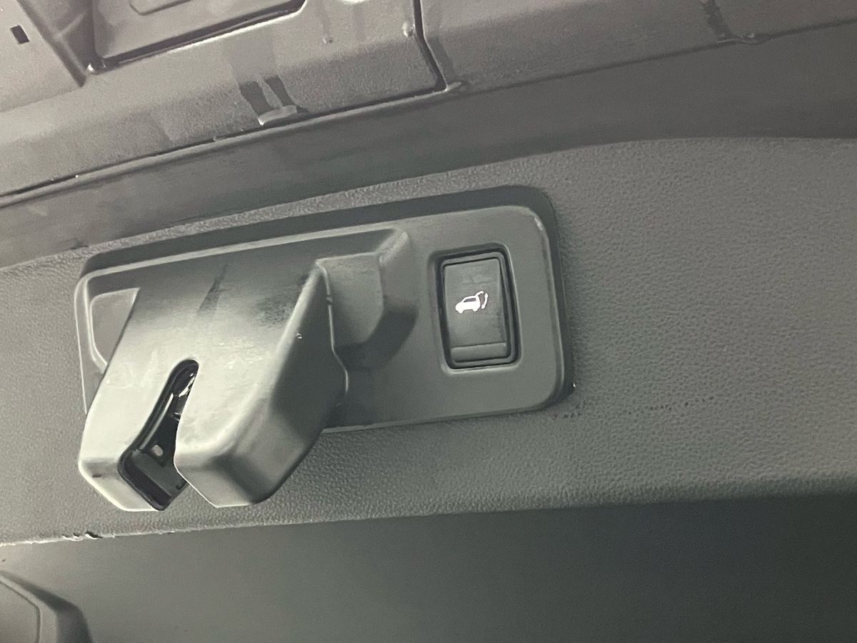 Used Renault Scenic E-Tech 2024 for sale - 76845593: Photo 22