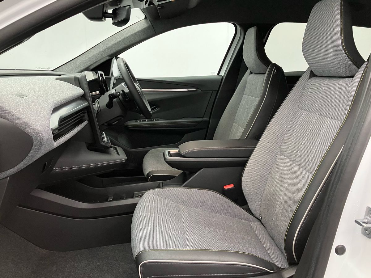 Used Renault Scenic E-Tech 2024 for sale - 76845593: Photo 27