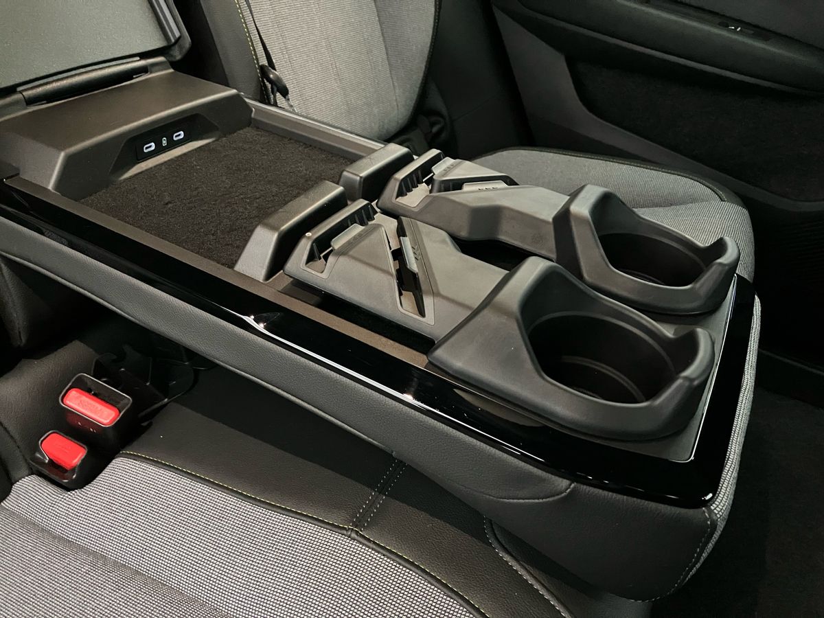 Used Renault Scenic E-Tech 2024 for sale - 76845593: Photo 33