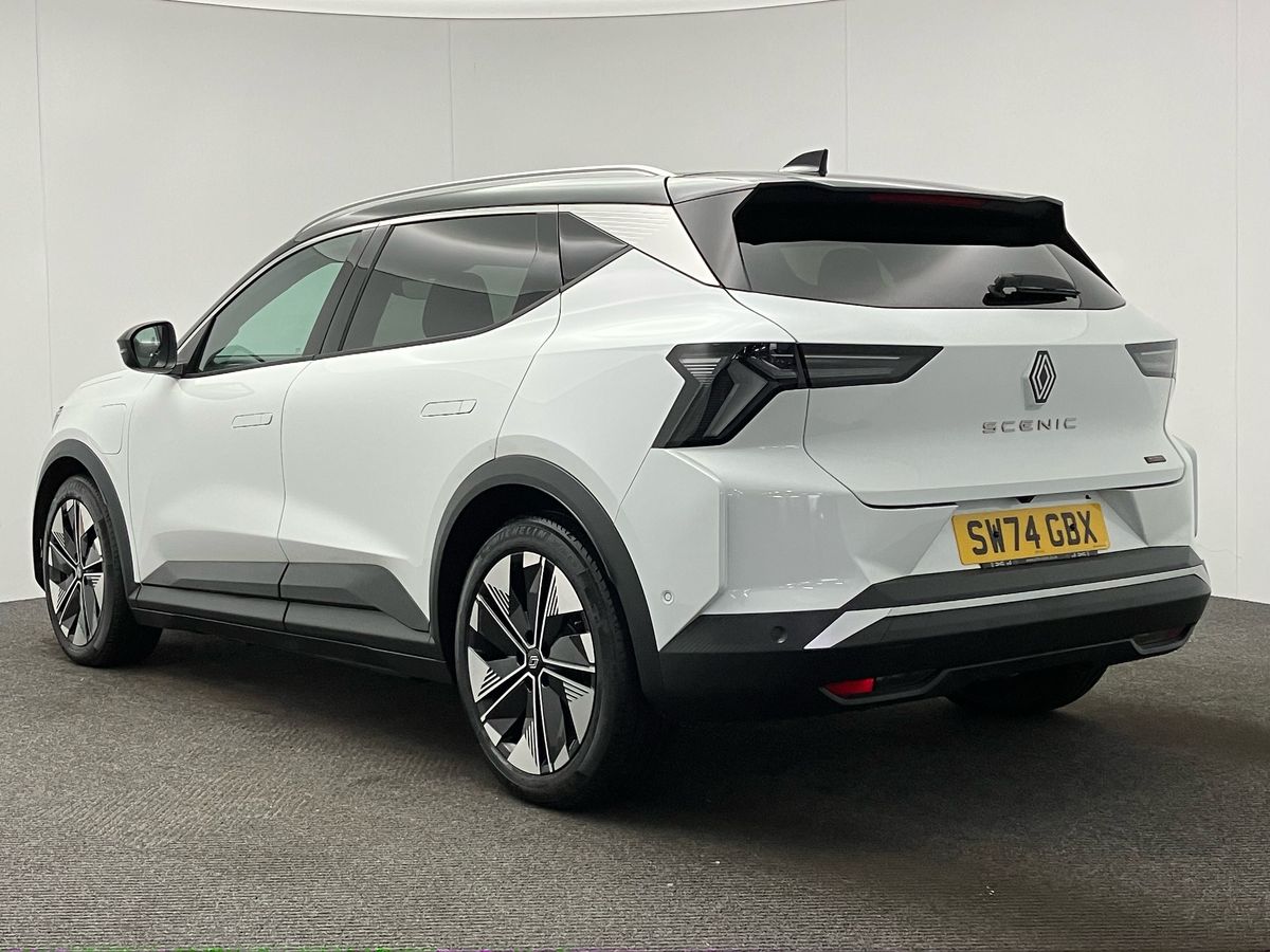 Used Renault Scenic E-Tech 2024 for sale - 76845593: Photo 48
