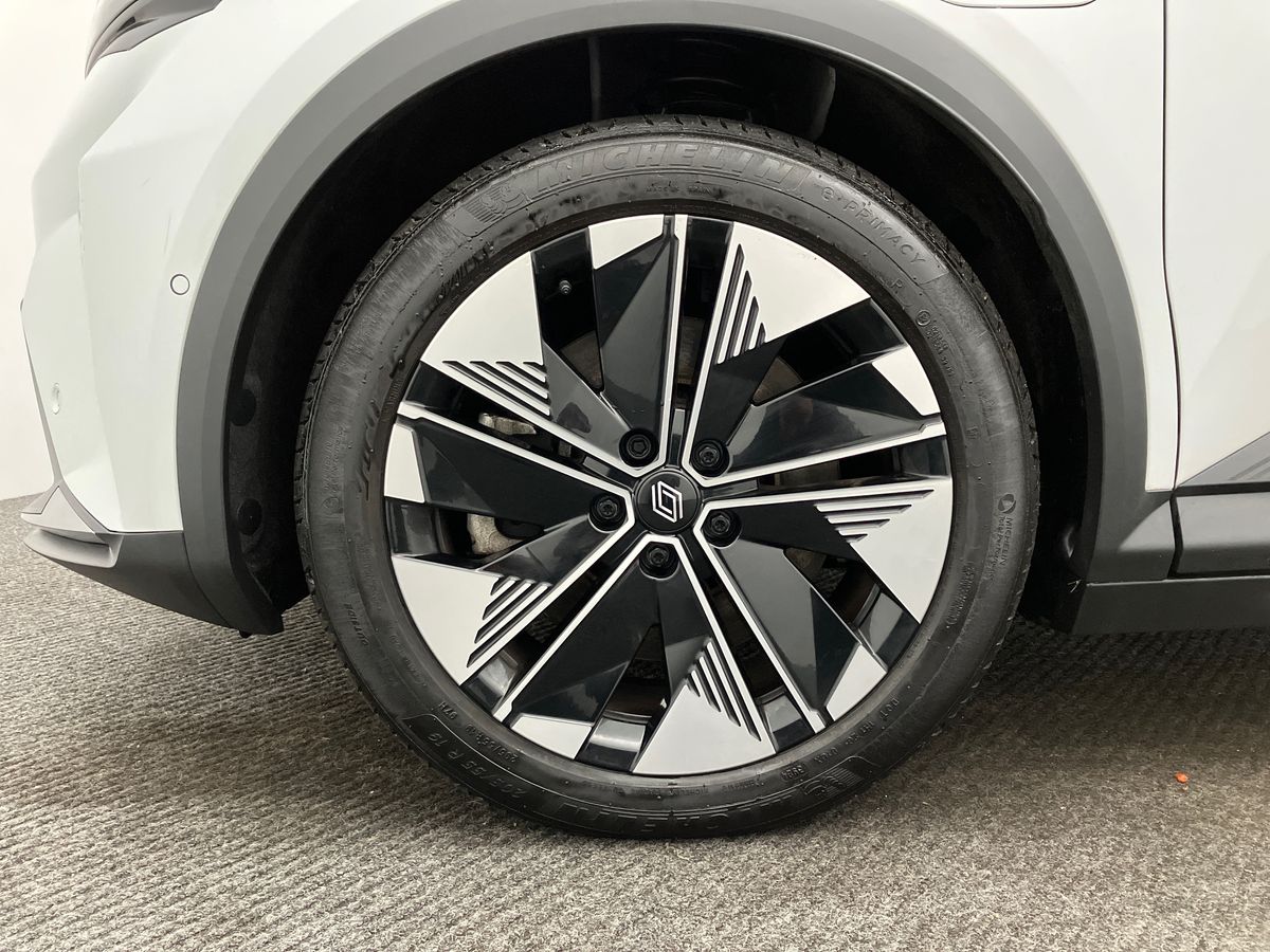 Used Renault Scenic E-Tech 2024 for sale - 76845593: Photo 7