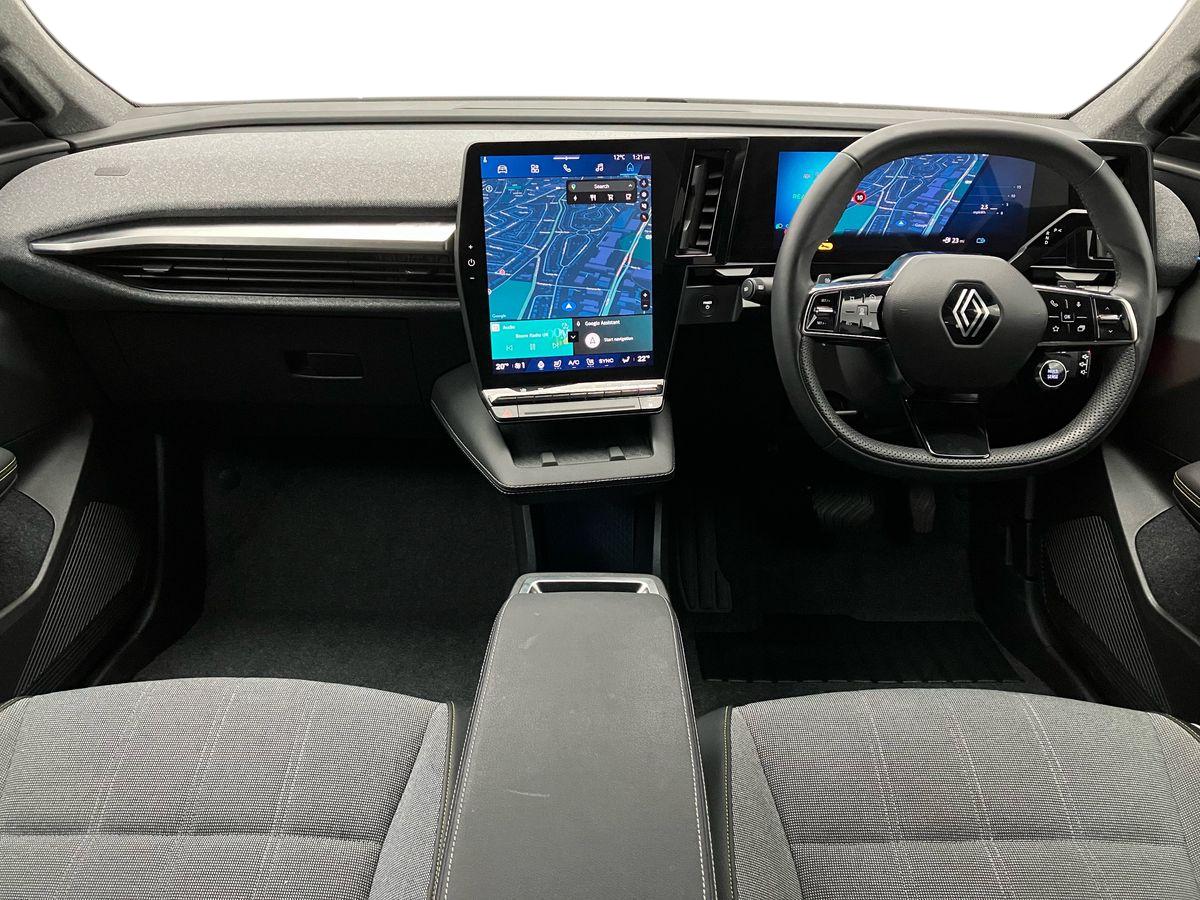 Used Renault Scenic E-Tech 2024 for sale - 76845593: Photo 9