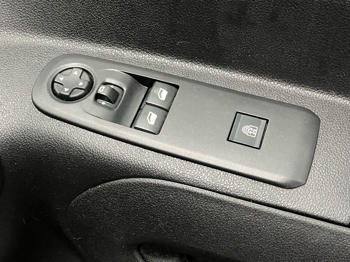 Used Vauxhall Combo Life 2020 for sale - 76845591: Photo 18