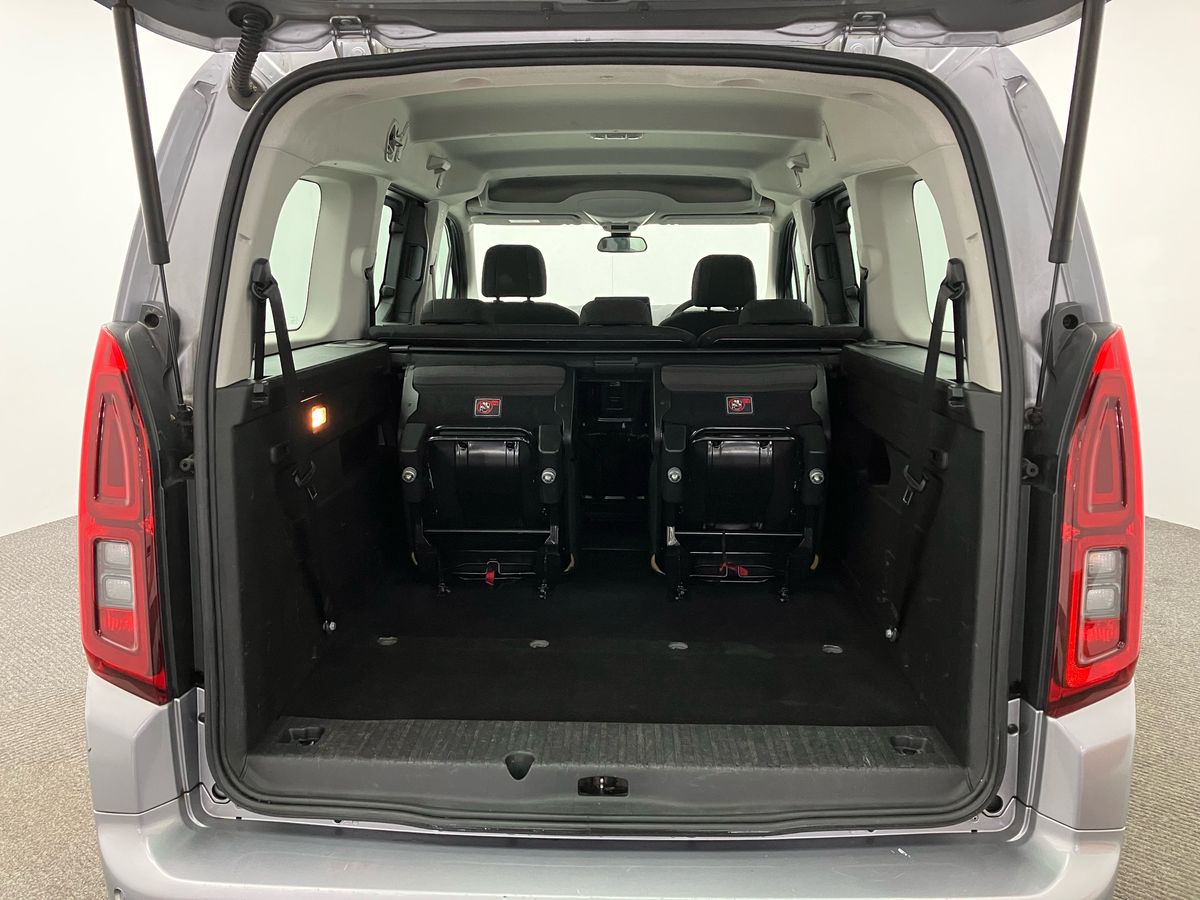 Used Vauxhall Combo Life 2020 for sale - 76845591: Photo 20