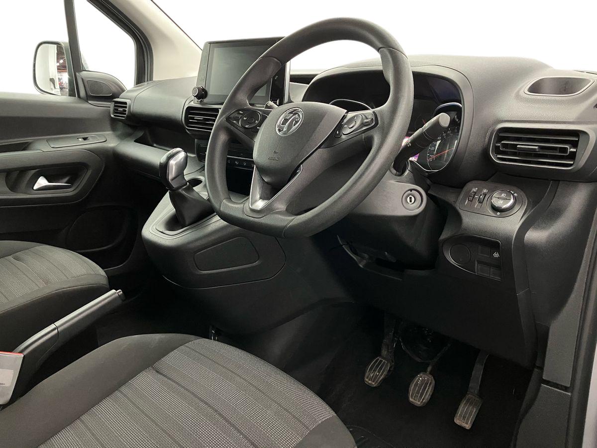 Used Vauxhall Combo Life 2020 for sale - 76845591: Photo 8