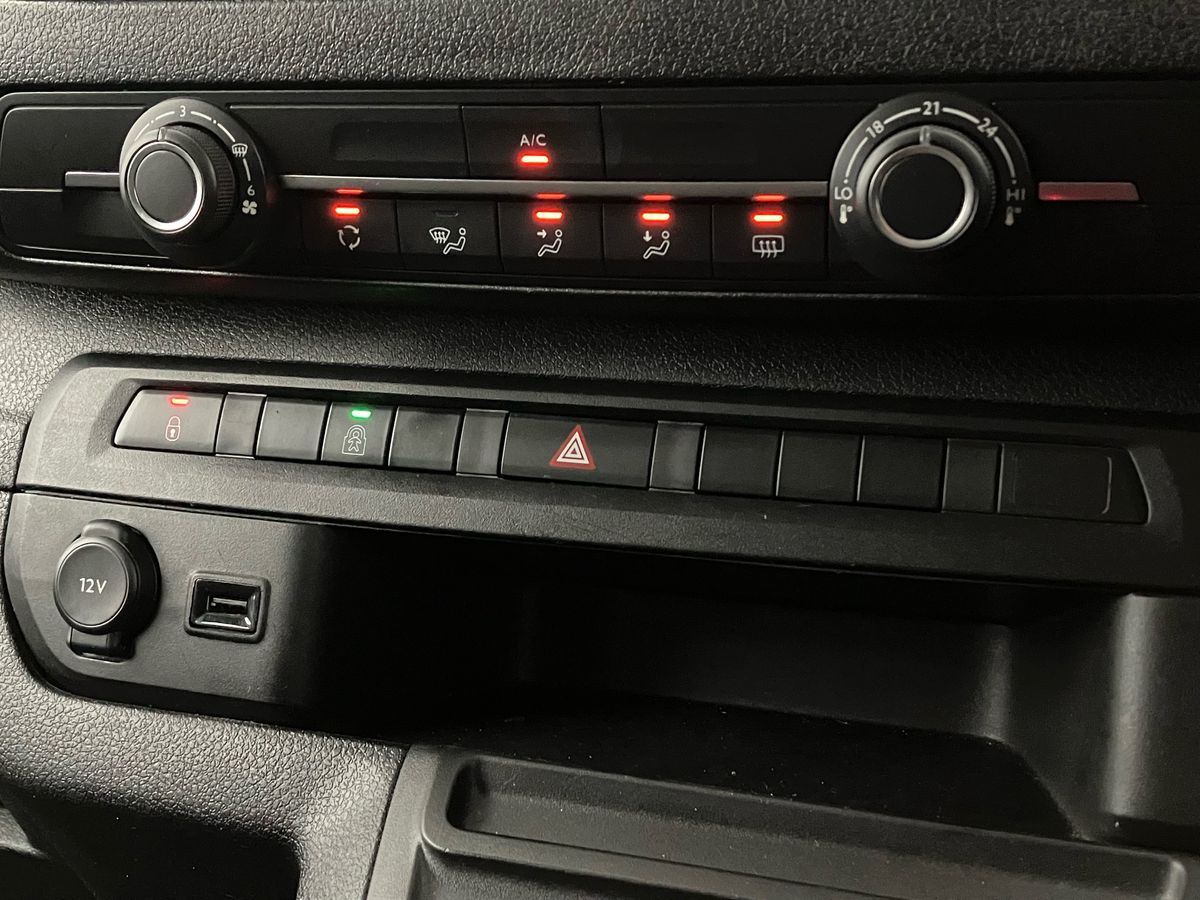 Used Vauxhall Vivaro Life 2023 for sale - 77398555: Photo 12