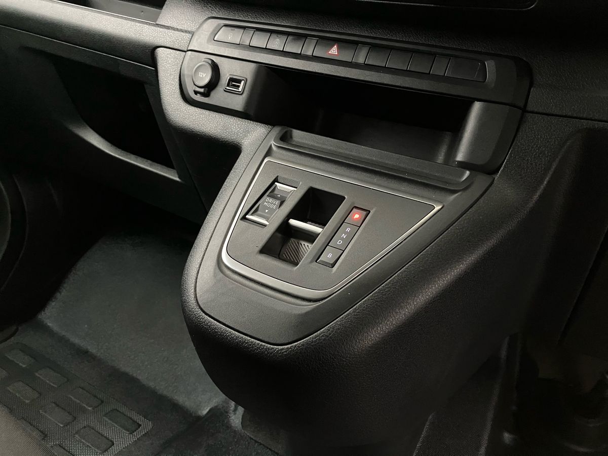 Used Vauxhall Vivaro Life 2023 for sale - 77398555: Photo 17