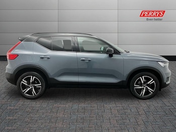 Used Volvo XC40 2021 for sale - 76905648: Photo