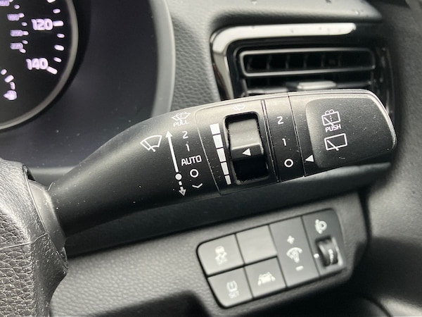 Used Kia Rio 2017 for sale - 76128248: Photo 38
