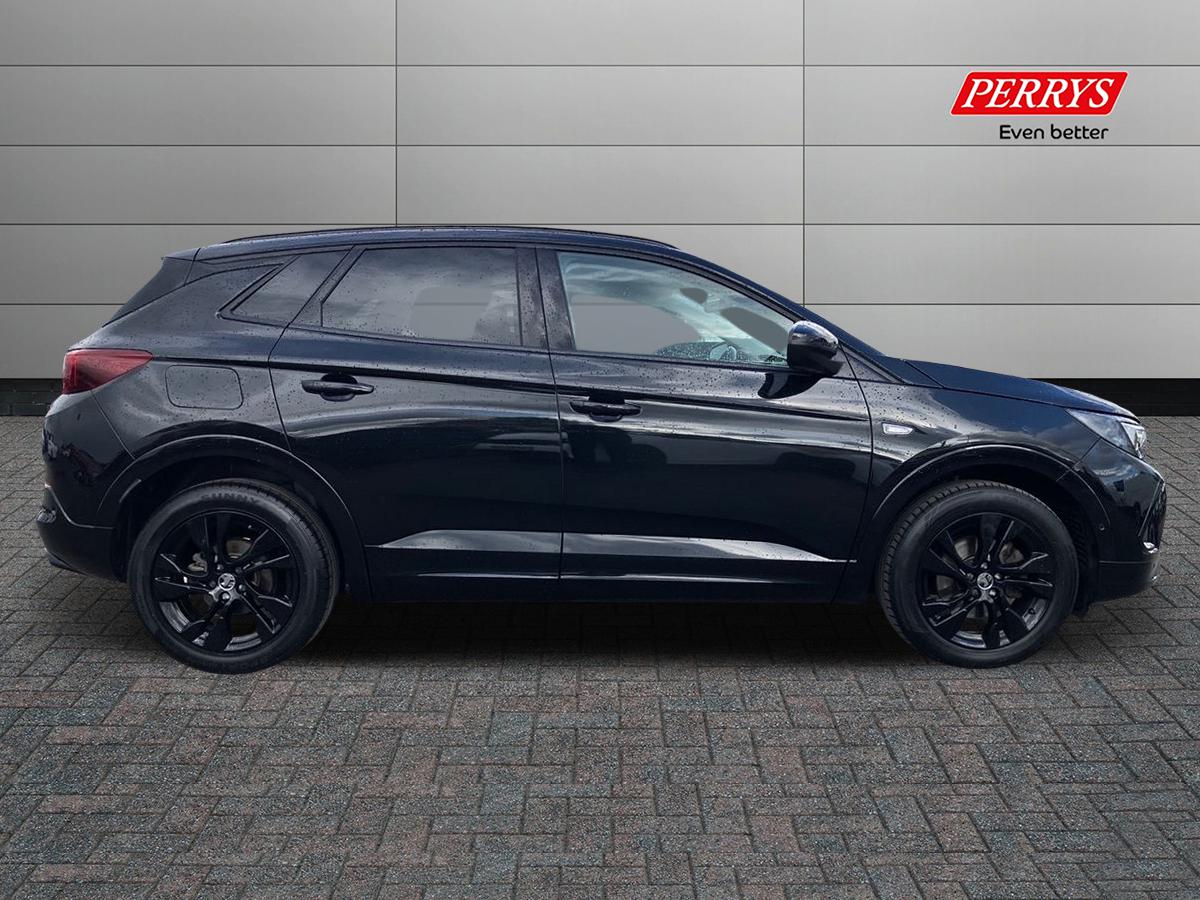 Used Vauxhall Grandland 2023 for sale - 76845477: Photo 3