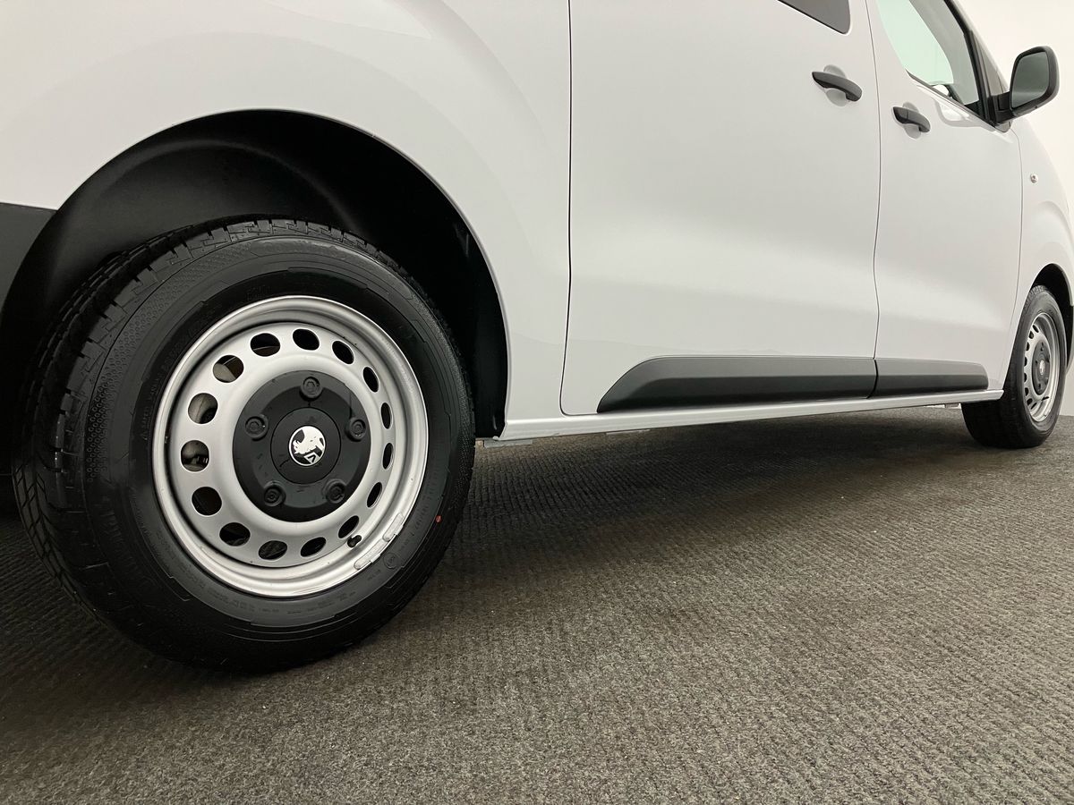 Used Vauxhall Vivaro 2025 for sale - 76425922: Photo 22